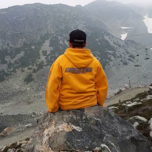 Meet your Posher, Ethan